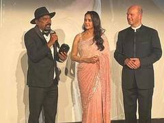 
      
      Preity Zinta honours Santosh Sivan at Cannes
      
      