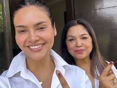 
      
      Esha Gupta shows her inked finger after voting in LS polls
      
      
