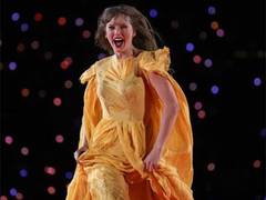 
      
      Taylor Swift performs 'The Tortured Poets Department' live 
      
      