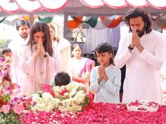 
      
      Riteish Deshmukh remembers father Vilasrao Deshmukh
      
      