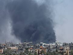 
      
      'At least 35 people killed in Israeli strikes in Rafah'
      
      