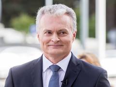 
      
      Lithuanian President wins landslide re-poll
      
      