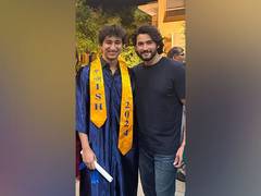 
      
      Mahesh Babu attends son Gautam's graduation ceremony
      
      