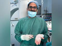 
      
      Needle extracted that travelled in veins of a woman for 3 years
      
      