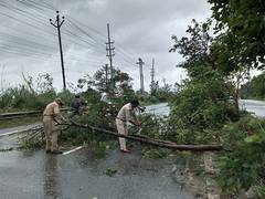
      
      Heavy storms lash parts of Assam, CM Sarma instructs officials to
      
      