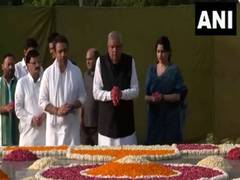 
      
      VP Dhankhar pays tribute to former PM Chaudhary Charan Singh 
      
      