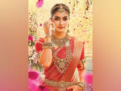 
      
      Bhima Jewellers' New Campaign 