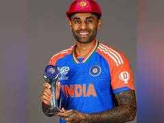 
      
      Indian Cricket Team members receive 'Team of the Year caps
      
      