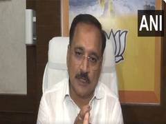 
      
      Delhi BJP chief accuses CM Arvind Kejriwal of 'looting' Jal Board
      
      