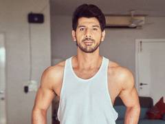 
      
      Pavail Gulati undergoes physical training for cop role in 'Deva'
      
      
