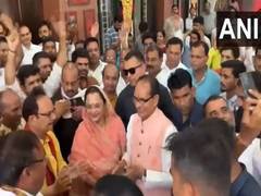 
      
      Shivraj Singh Chouhan leads by over 8 lakh votes in MP's Vidisha
      
      