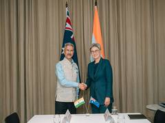 
      
      EAM Jaishankar thanks Australian counterpart for wishing PM Modi
      
      