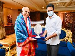 
      
      KT Rama Rao extends condolences on passing of Ramoji Rao
      
      