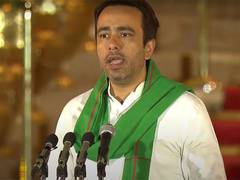 
      
      Sarbananda Sonowal, Arjun Ram Meghwal, Jayant Chaudhary sworn-in
      
      