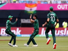 
      
      T20 WC: Pakistan restrict India to 119
      
      