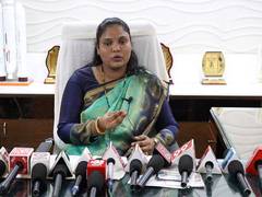 
      
      Andhra Pradesh: Nellore Mayor Sravanthi resigns from YSRCP
      
      