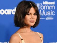 
      
      Singer Maren Morris opens up about her sexuality
      
      