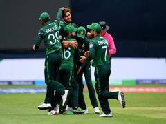 
      
      In do-or-die clash for Pakistan, Babar wins toss, opts to field 
      
      