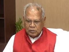 
      
      Jitan Ram Manjhi assumes charge as Union Minister of Micro, Small
      
      