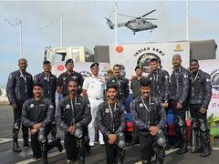 
      
      Indian Army D5 Motorcycle expedition to celebrate Kargil victory
      
      