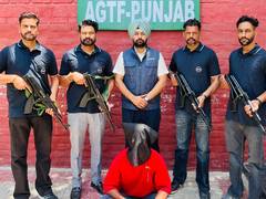 
      
      Punjab: AGTF arrest jailed gangster Deepak Tinu's operative
      
      