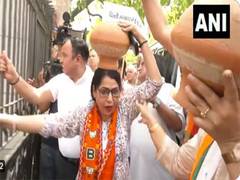 
      
      BJP workers protest outside Delhi minister Atishi’s office
      
      