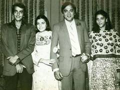 
      
      Sanjay Dutt pens heartfelt tribute to dad Sunil Dutt
      
      