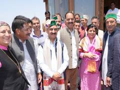 
      
      Himachal govt releases Rs 153 cr for apple growers 
      
      