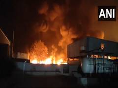 
      
      Massive fire at medicine factory in UP's Sikandrabad area
      
      