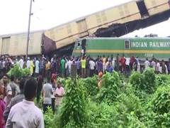 
      
      5 killed as goods train rams into Kanchenjunga Express in Darjeel
      
      