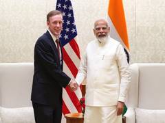 
      
      US NSA Sullivan calls on PM Modi; briefs him on progress in bilat
      
      