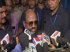 
      
      Bengal Governor meets train accident victims at Siliguri
      
      