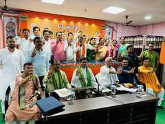 
      
      Tripura BJP reviews Lok Sabha poll results
      
      