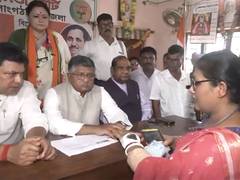 
      
      West Bengal post-poll violence: BJP's fact finding team in Amtala
      
      