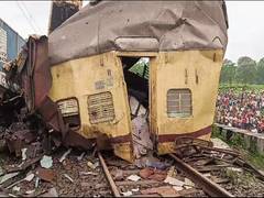 
      
      Passenger files complaint against loco and co-loco pilot
      
      