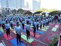 
      
      Indian Embassy in Kuwait observes minutes of silence
      
      