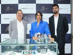 
      
      Sriya Reddy unveils special edition Timex and Guess watches
      
      