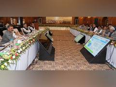 
      
      Exim Bank presents export strategy to Himachal CM
      
      