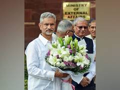 
      
      MEA commemorates 12th Passport Seva Divas
      
      