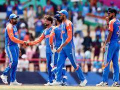 
      
      India avoid Head's headache to punch their ticket in SF
      
      