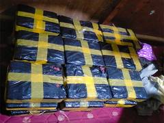 
      
      Mizoram police seize 3.866 kg of heroin in Zokhawthar 
      
      