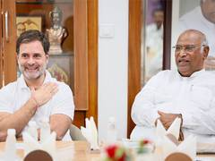 
      
      Congress holds meeting with its Haryana unit in Delhi
      
      