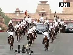 
      
      President Droupadi Murmu addresses joint session of Parliament
      
      