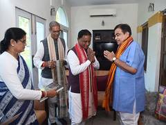 
      
      Nitin Gadkari review progress of ongoing NH projects in Odisha
      
      
