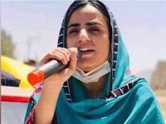 
      
      Mahrang Baloch raises voice against Police violence
      
      
