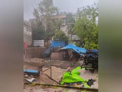 
      
      Delhi: Labourers feared trapped as wall collapses in Vasant Vihar
      
      