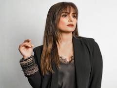 
      
      Hina Khan diagnosed with stage 3 breast cancer
      
      