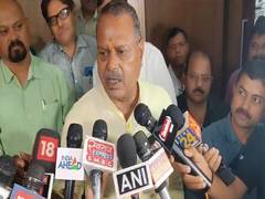 
      
      MP minister advises women to make husbands get rid of addiction
      
      