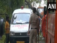 
      
      Vasant Vihar wall collapse: NDRF recovers body of one labourer
      
      