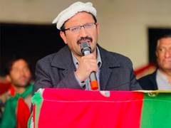 
      
      Lawmaker Akbar resigns, claims access to Imran denied to him
      
      